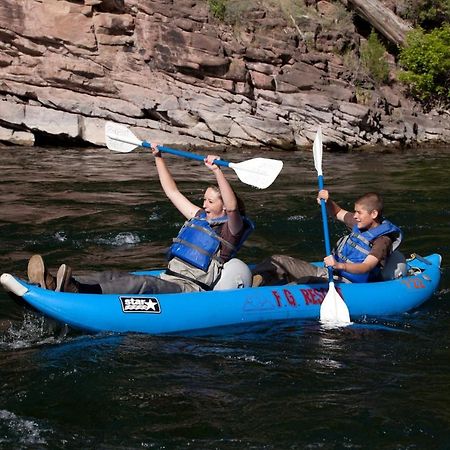 Flaming Gorge Resort Dutch John Eksteriør billede