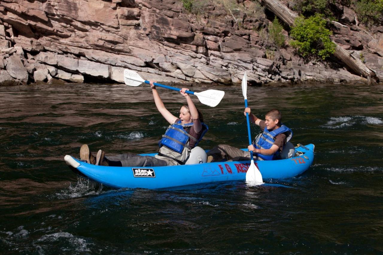 Flaming Gorge Resort Dutch John Eksteriør billede